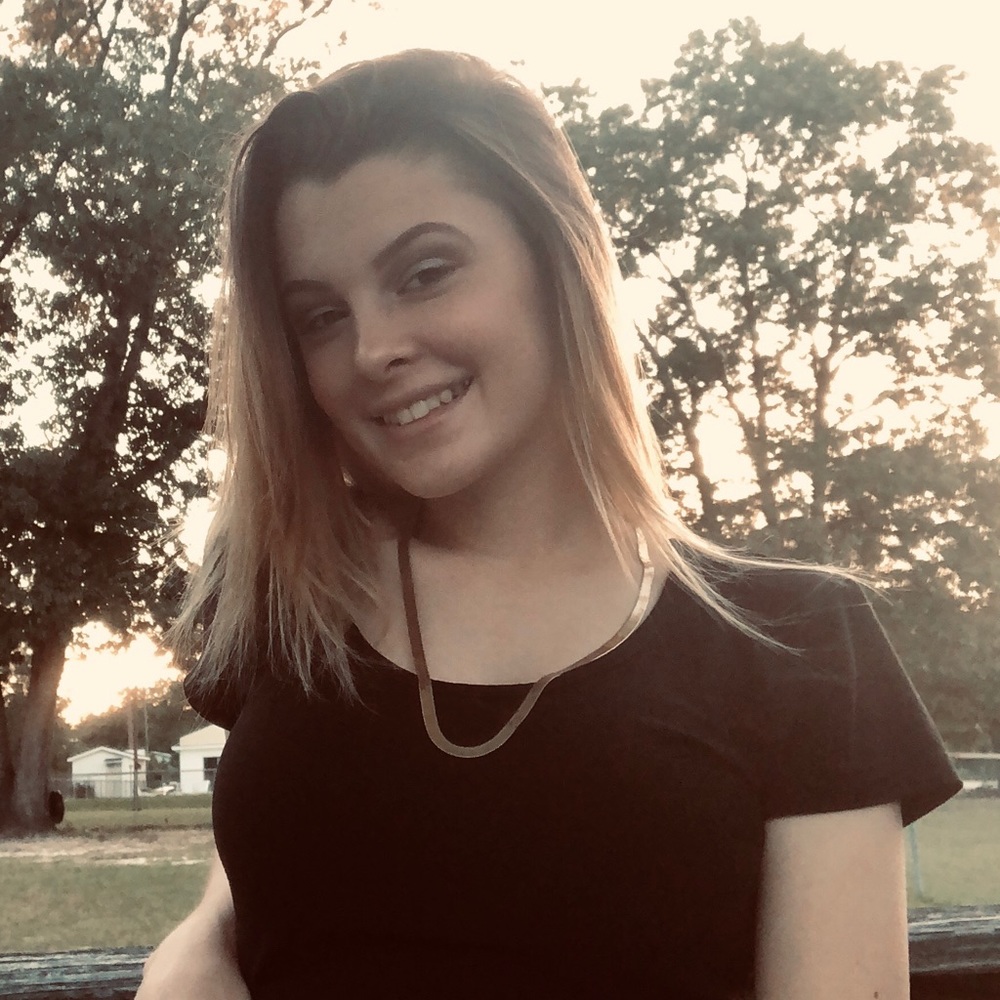 Meet your Posher, Brianna